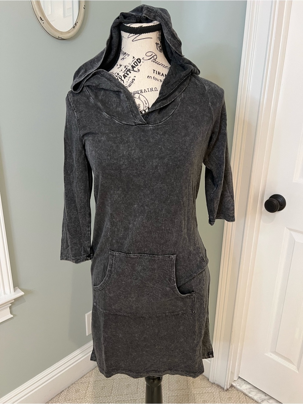Dakini Gray Hooded Swim Cover Up | Size XS | Great Condition